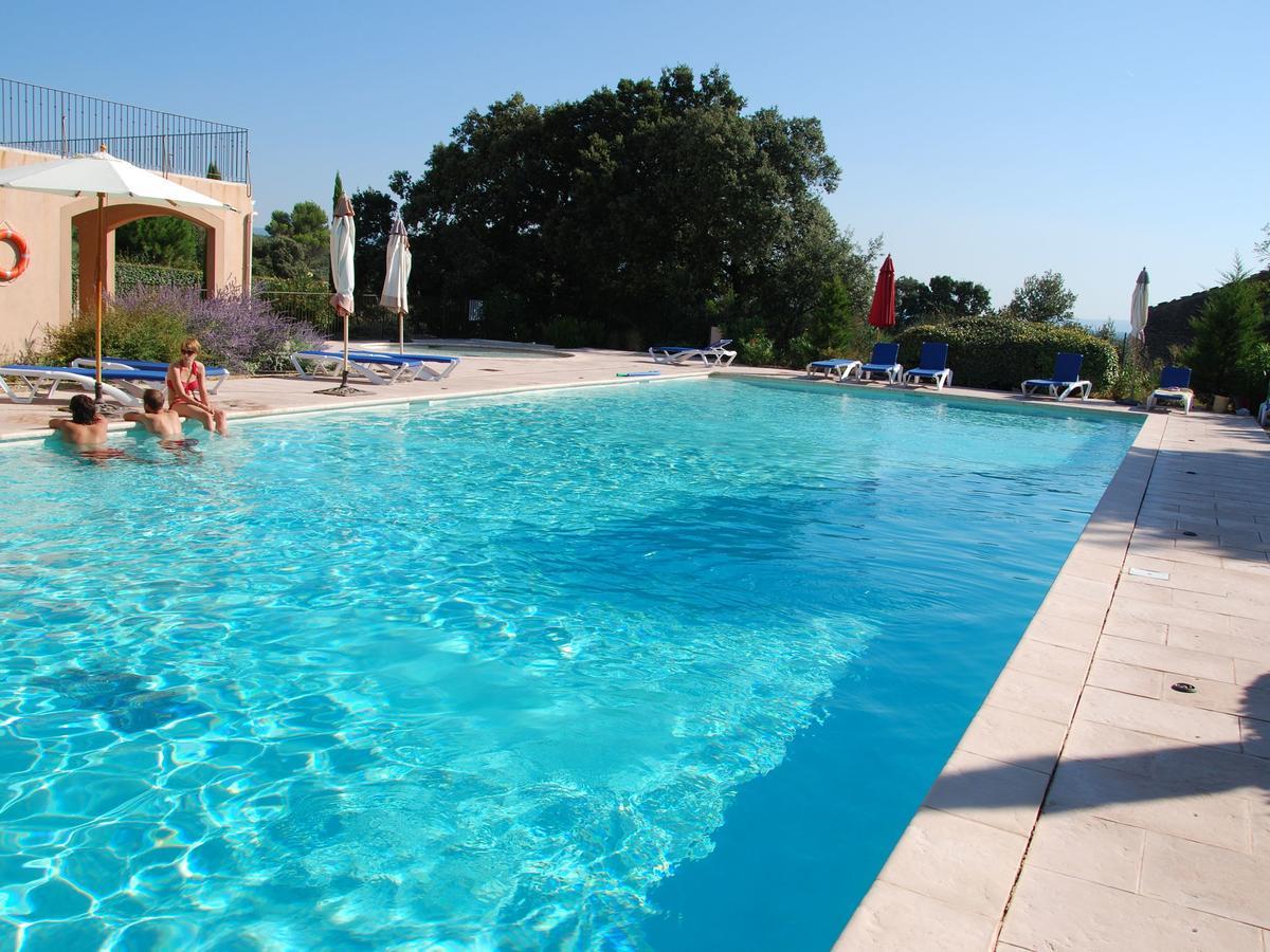 Beautiful Villa in Saumane de Vaucluse with Garden Extérieur photo